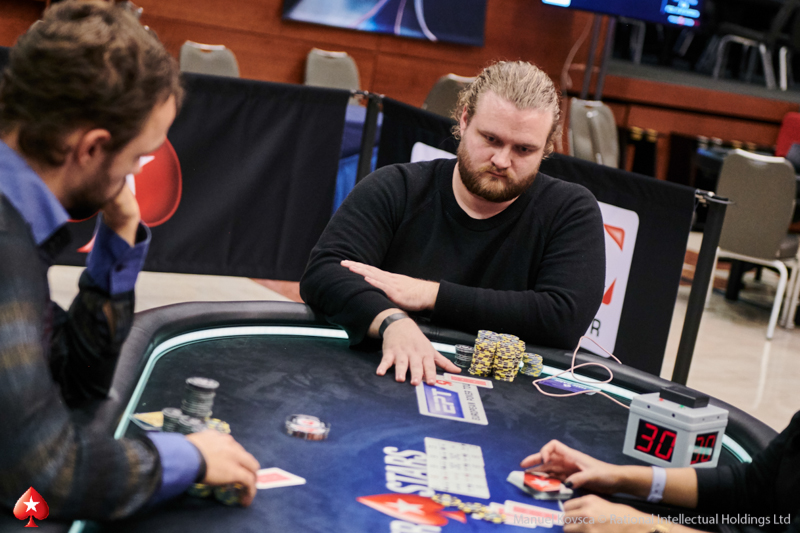 19954_EPT_PRAGUE_Manuel_Kovsca_DAY_4_Henrik Hecklen