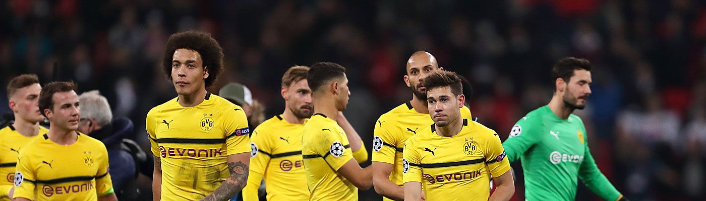 Borussia Dortmund Schalke 04 Im Revierderby Den Paris Blues