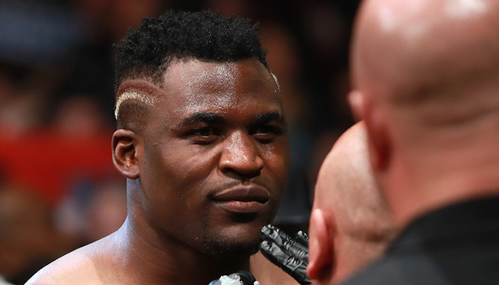 BetStars Francis Ngannou vs Junior Dos Santos 01 BetStars, Francis Ngannou vs Junior Dos Santos, apuestas UFC, mejores apuestas UFC, pronosticos UFC, pronosticos deportivos, apuestas de artes marciales mixtas para hoy, mejores apuestas deportivas, apuestas deportivas pronosticos, apuestas deportivas, pronosticos expertos, apuestas boxeo, pronosticos deportivos boxeo, últimas noticias deportivas, noticias de deportes, campeón pesos pesados, apuestas pesos pesados UFC, título UFC, cuotas UFC, Dos reyes del nocaut quieren acercarse al cinturón de los Pesados